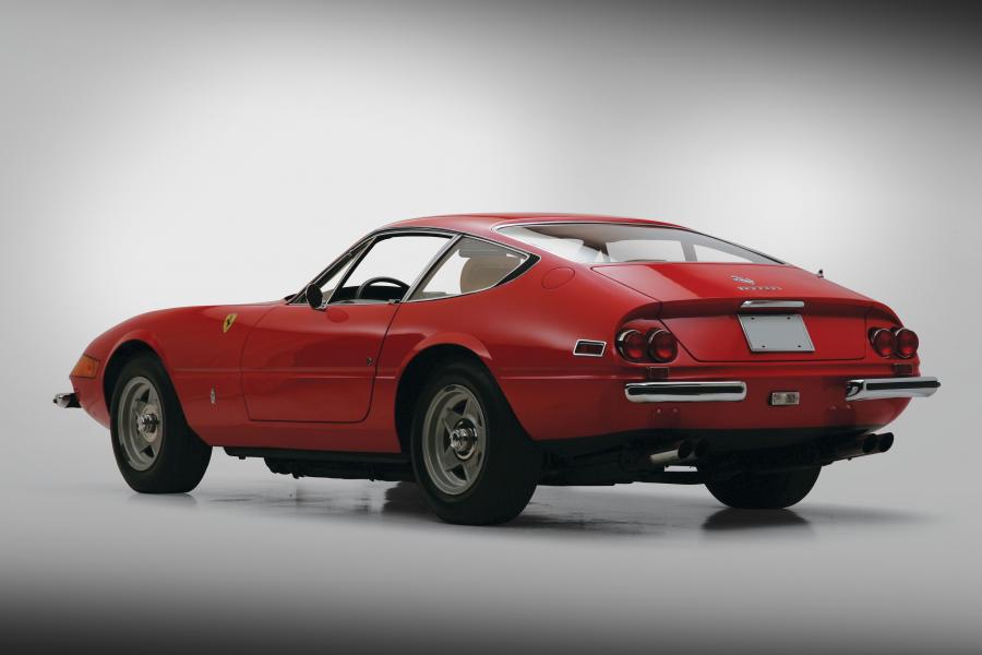  Ferrari 365 GTB/4 Daytona 1973 года  (фото 25 из 26)